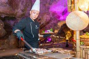 vietdeli-catering-staff1